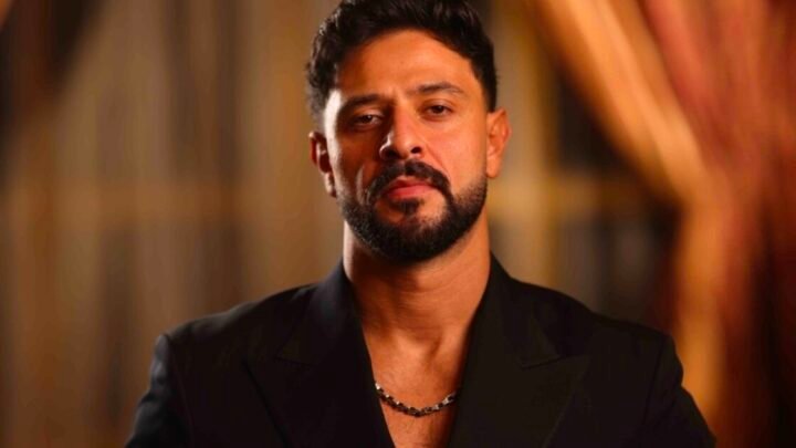 كريم نور (Karim Nour): مغنٍ وكاتب أغانٍ ولحن أشهر أعماله