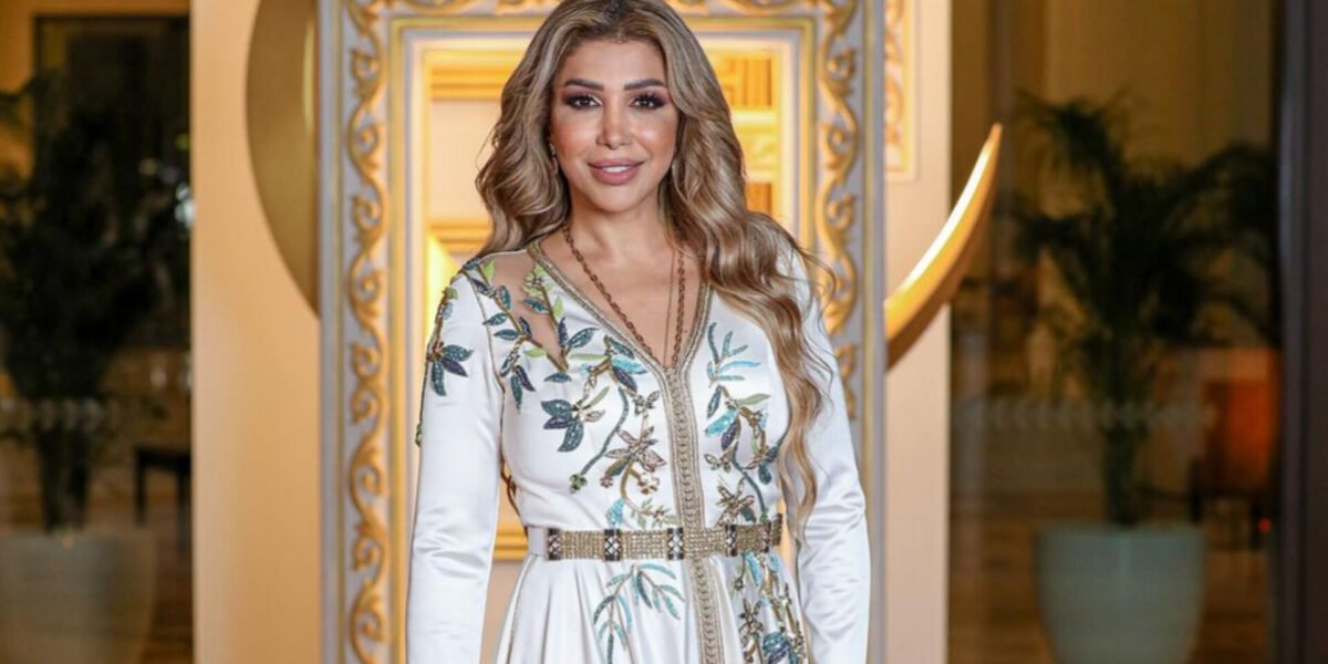 أروى تتعاون مع روتانا في “من عاب ابتلى”
