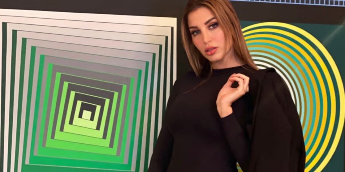 العُمر ليس عائقاً! الإعلامية “Noujoud Yassine”: يحق لكل فتاة أن تحيا بحريّتها