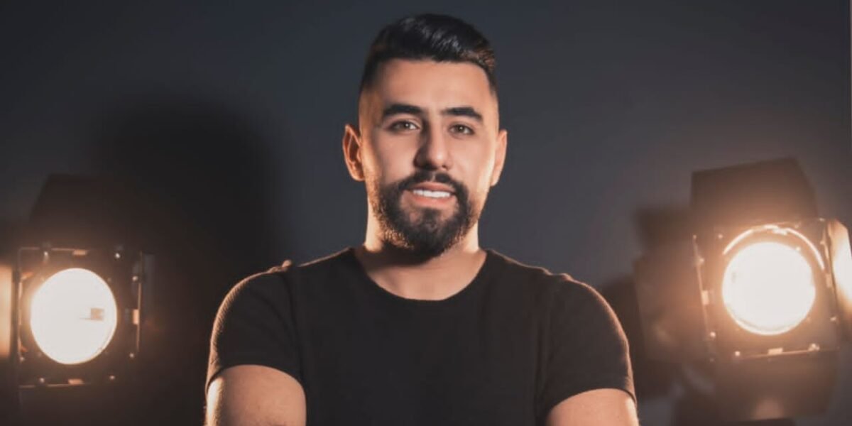 المصور العالمي محمد فواز قريباً في أبيدجان