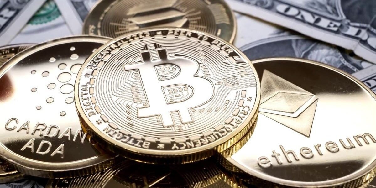 تراجع جماعي للعملات المشفرة.. و”بيتكوين” تهبط إلى قاع 10 أشهر