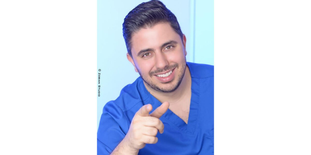 رامي عبادي و استخدام الفيلر للجزء السفلي من الوجه