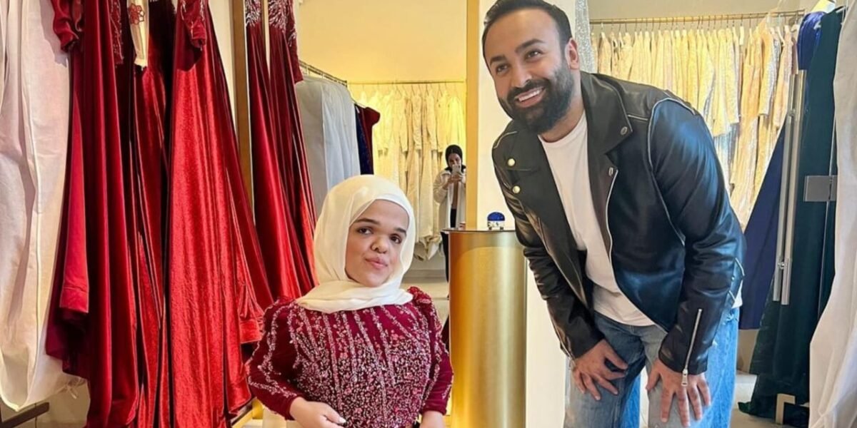 مروى زيتون في إطلالة من توقيع سفير الحجاب فضل جابر
