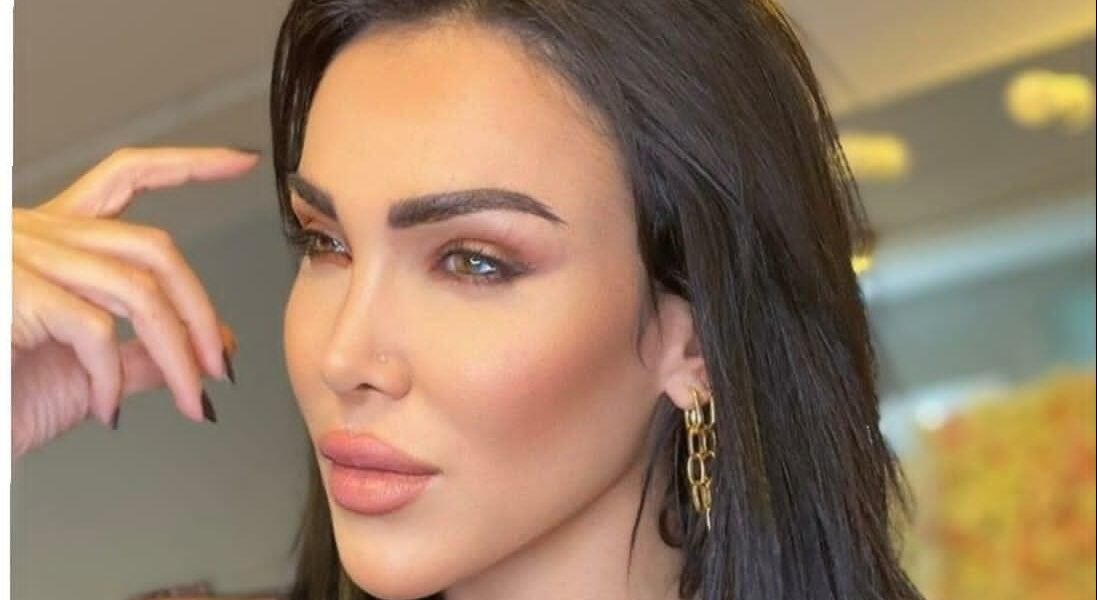نتالي حجيج الشهيرة بـ “جعدانيستا” معشوقة الملايين بحسها الفكاهي