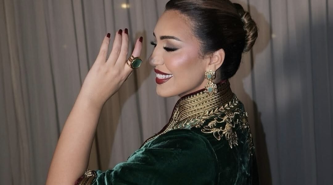 أسما لمنور تحقق 3 ملايين مشاهدة بأغنية “إيلا كنتي حبيبي” وتؤكد نجاحها الجماهيري قبل حفل موازين